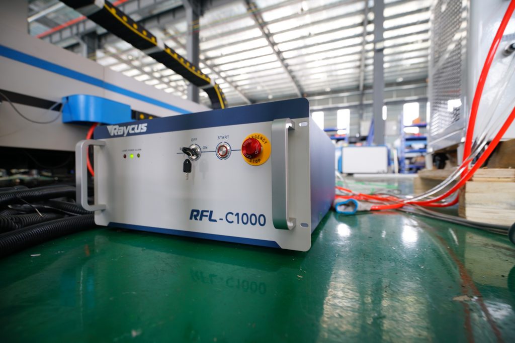 Raymax 4000w подобра цена cnc-фибер метална машина за ласерско сечење